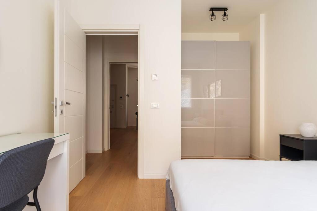 Ferienwohnung Kaizen House - Bilocale De Angeli Mailand Exterior foto